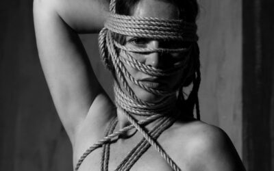 Guide accessoires BDSM et bondage : tout ce que tu dois savoir pour débuter